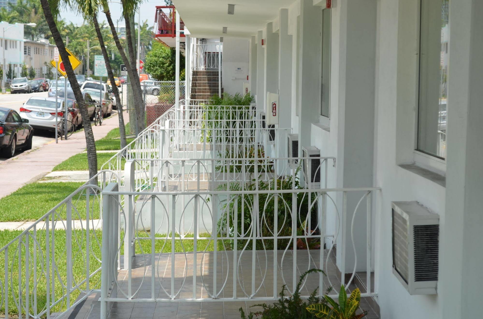 Miami Club Resort Miami Beach Ngoại thất bức ảnh
